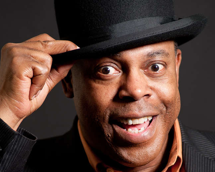 Tūkstančio balsų savininkas Michael Winslow atvyksta į „Comic Con Baltics“